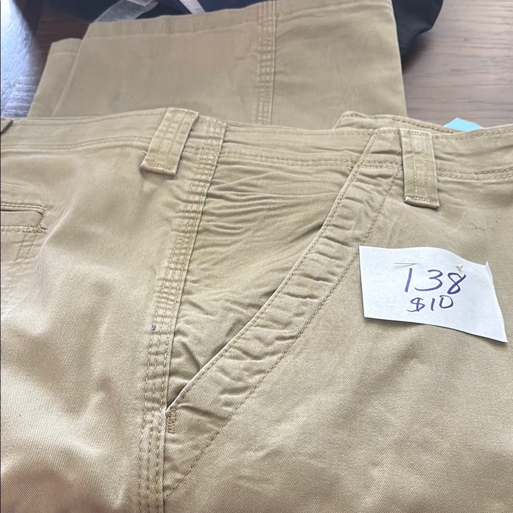 Wrangler Men's Khaki Chinos